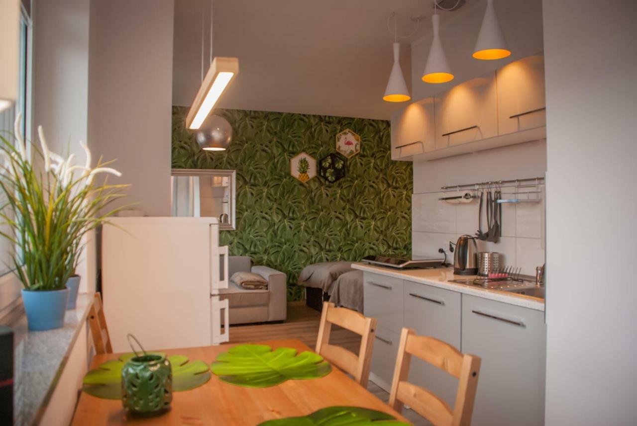 Noclegi "Boczna 5A" Apartamenty Goscinne Szczawno-Zdroj Extérieur photo